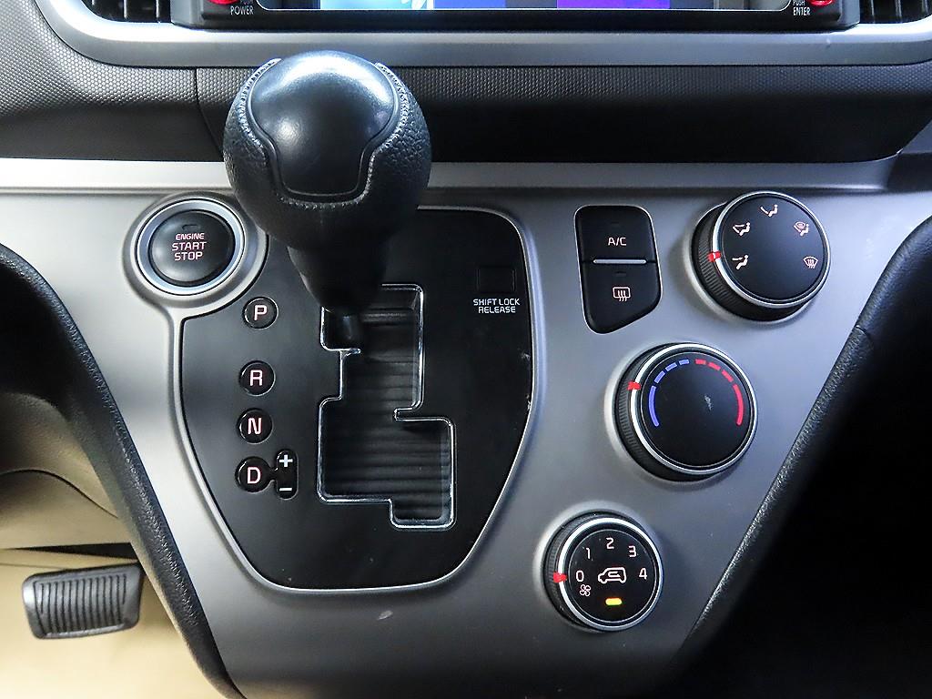 KIA Ray - Vista 10