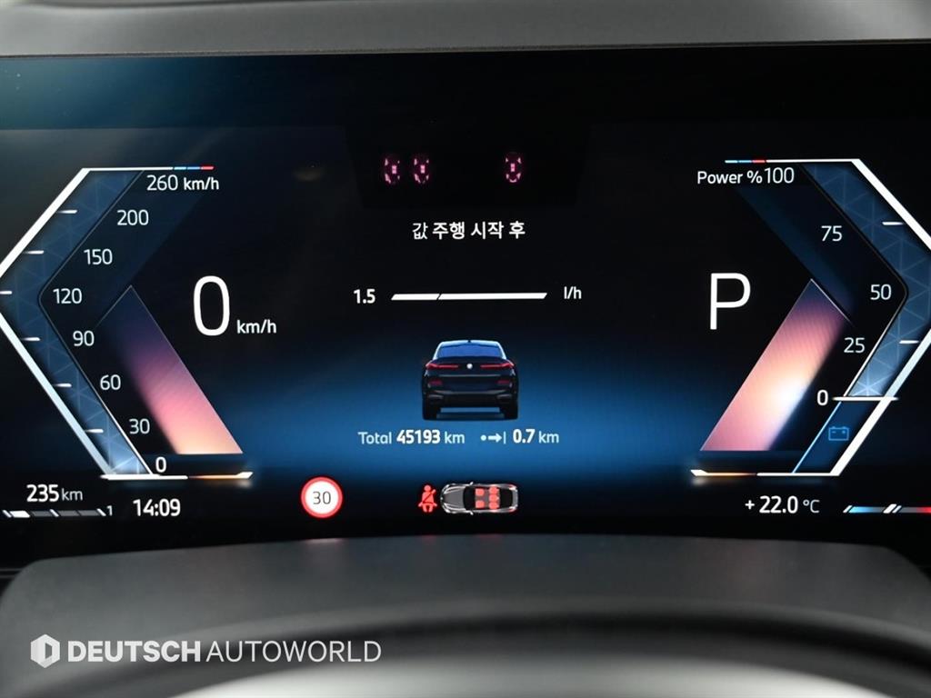 BMW X6 - Vista 8