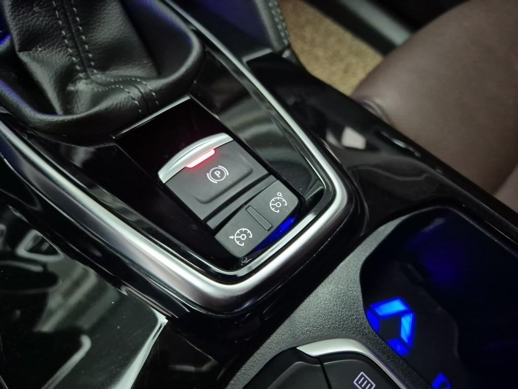 SAMSUNG QM6 2020 Blanco - Importación desde Corea - HF Imports Iquique - Foto 15