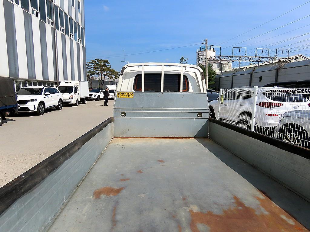 Small Truck Cargo (small) - Vista 5