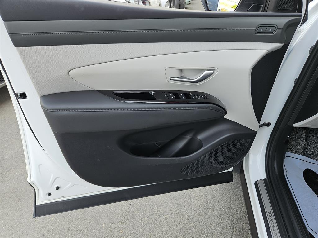 HYUNDAI Tucson - Vista 11