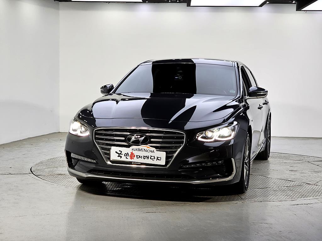 HYUNDAI Grandeur - Vista 2