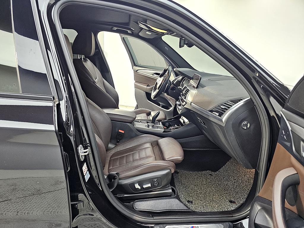 BMW X3 - Vista 11