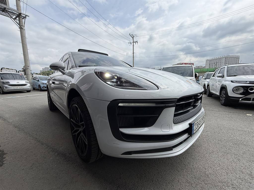 Porsche Macan - Vista 3