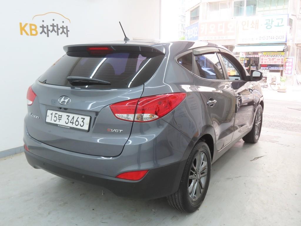 HYUNDAI Tucson - Vista 3