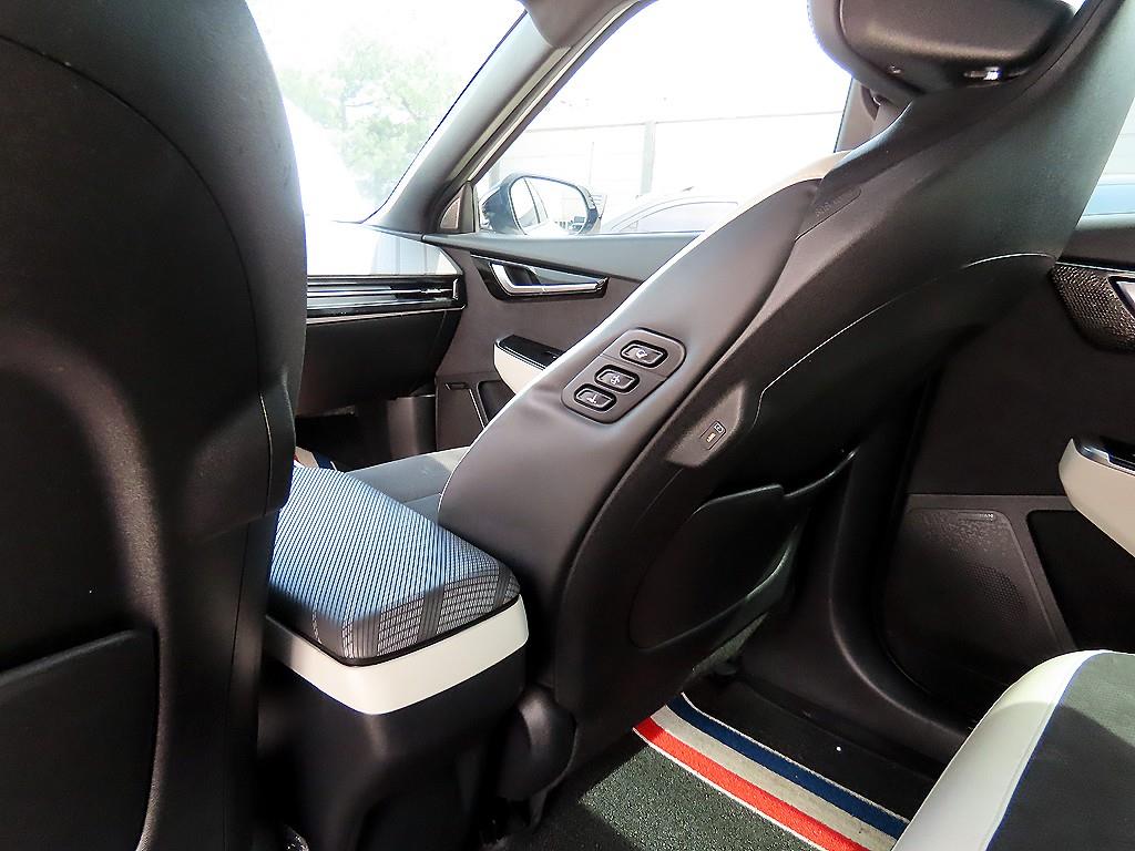 KIA EV6 2023 Blanco - Importación desde Corea - HF Imports Iquique - Foto 15
