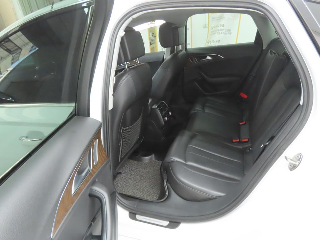 Audi A6 - Vista 6