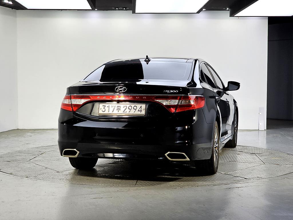 HYUNDAI Grandeur - Vista 3