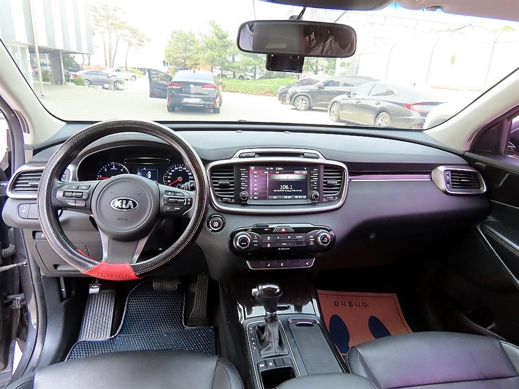 KIA Sorento - Vista 7