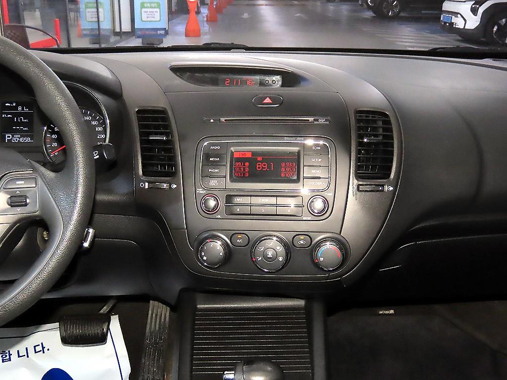 KIA K3 - Vista 11