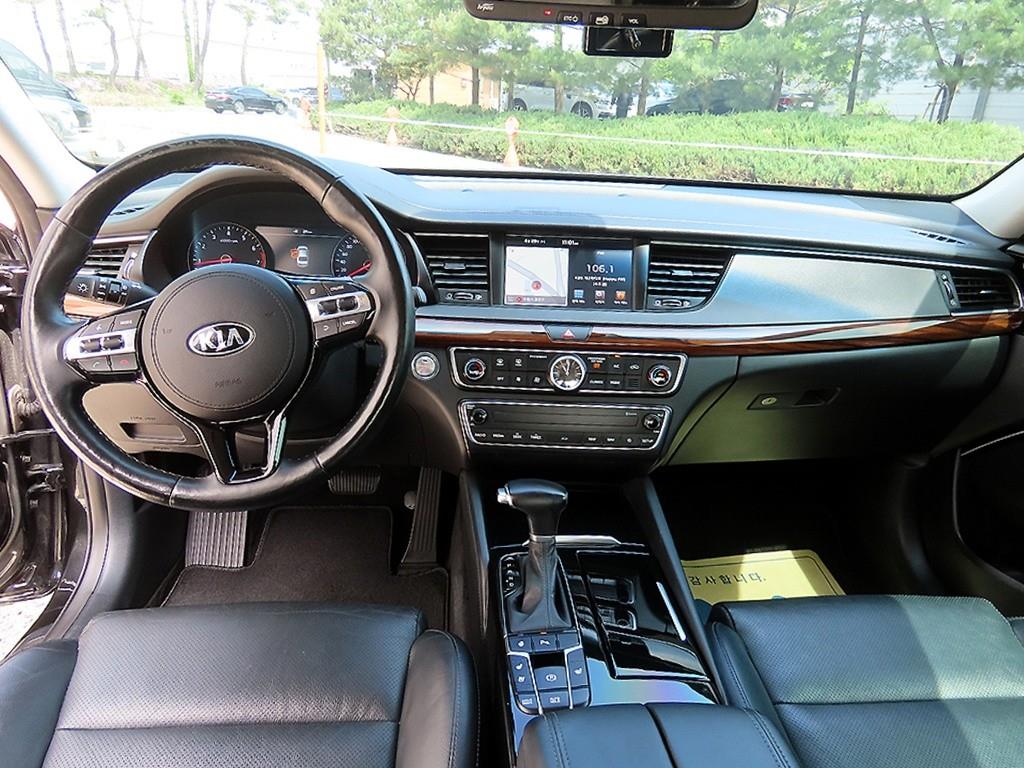 KIA K7 - Vista 7