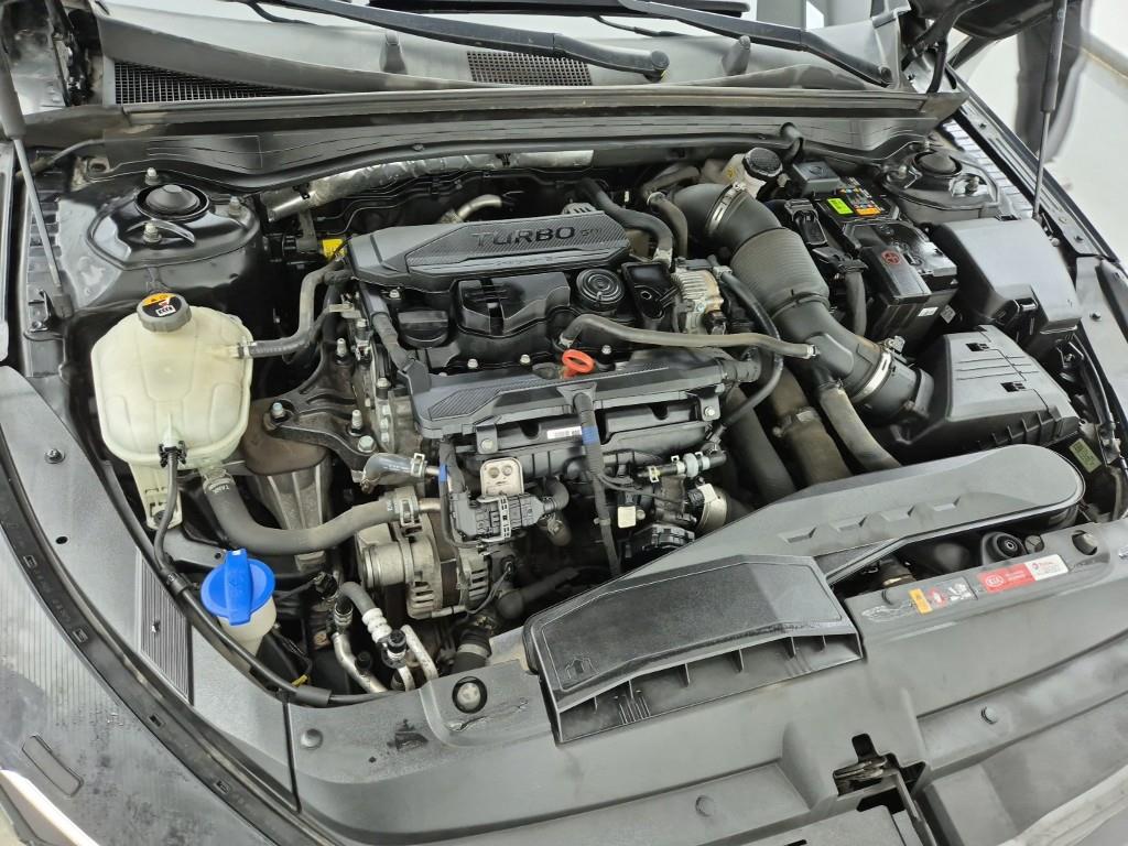 KIA K5 - Vista 6