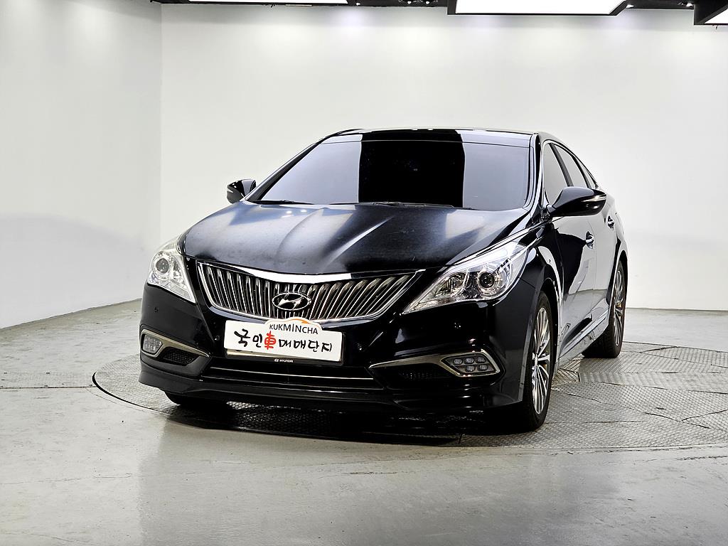HYUNDAI Grandeur - Vista 2