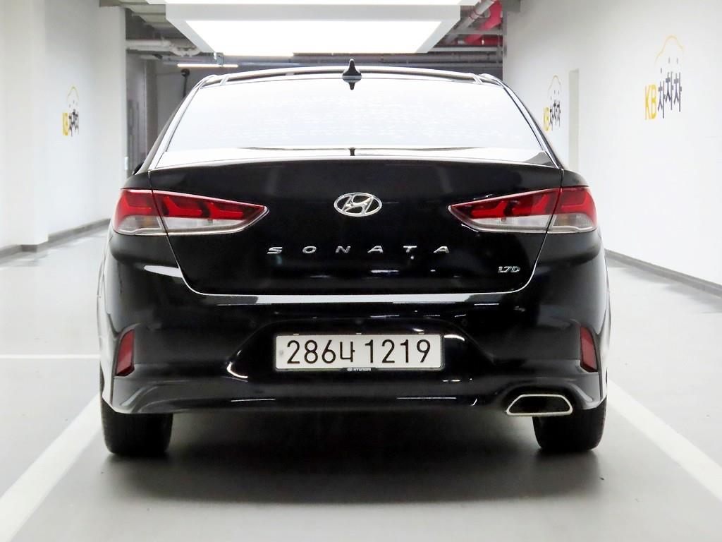 HYUNDAI Sonata - Vista 4
