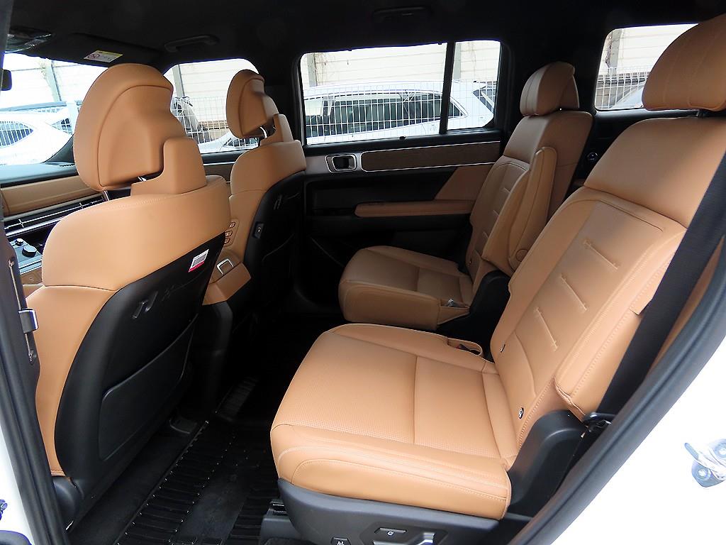 HYUNDAI Santa Fe - Vista 6