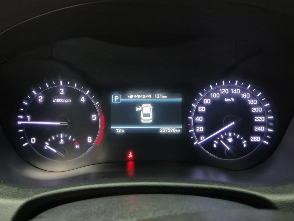 Genesis G80 - Vista 6