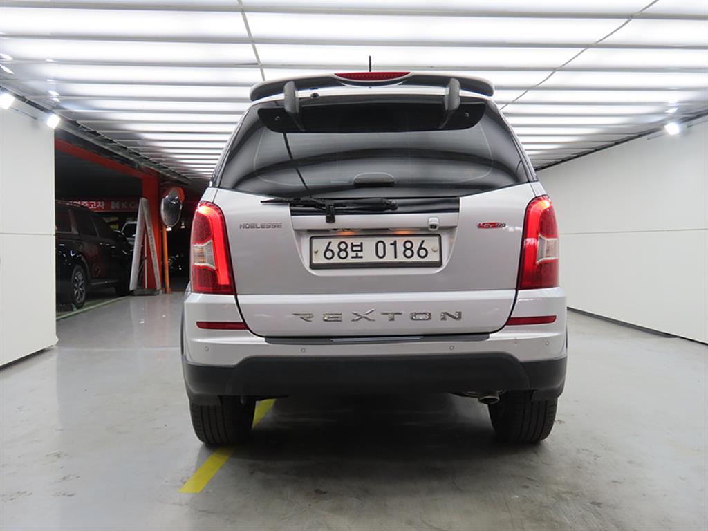 Ssangyong Rexton - Vista 3