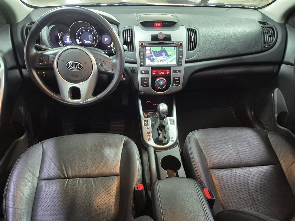 KIA Forte 2013 Blanco - Importación desde Corea - HF Imports Iquique - Foto 17