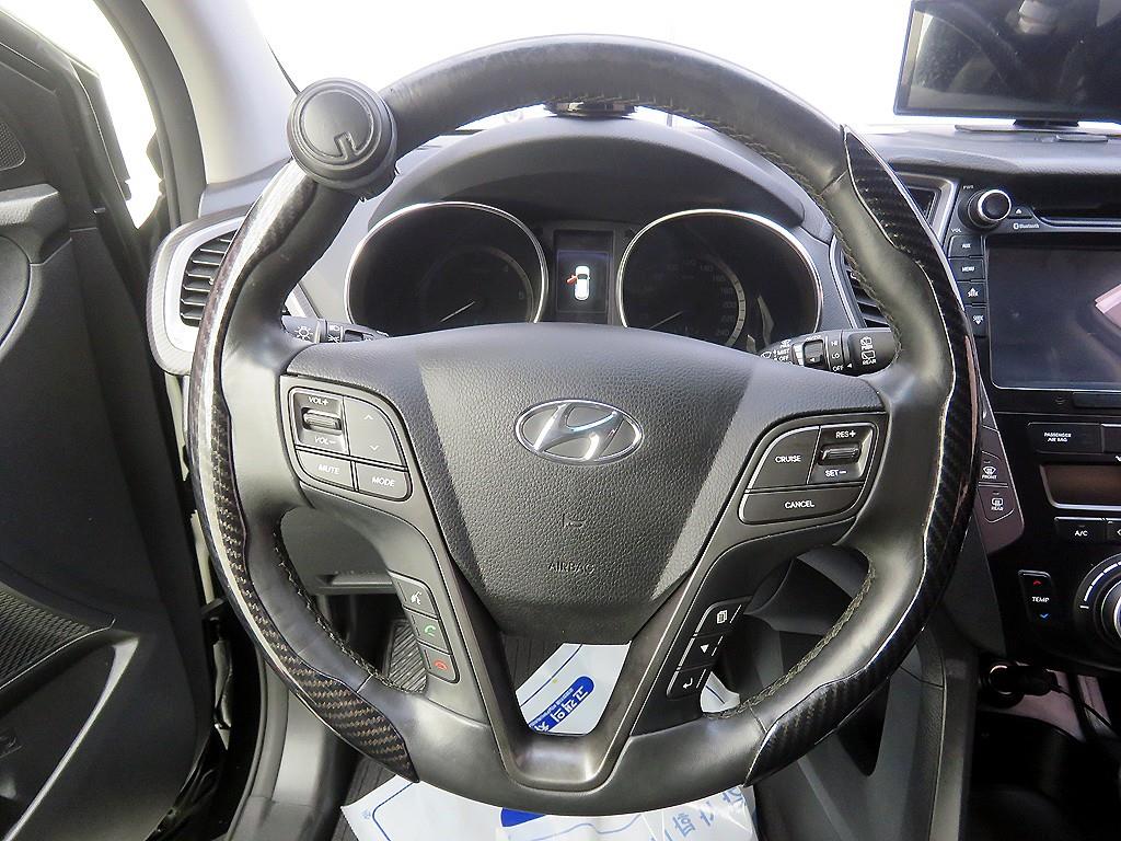 HYUNDAI Santa Fe - Vista 8
