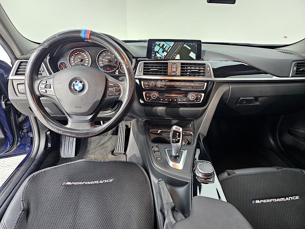 BMW 3 series - Vista 5