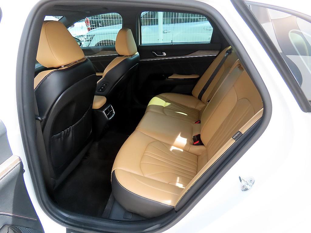 KIA K5 - Vista 6