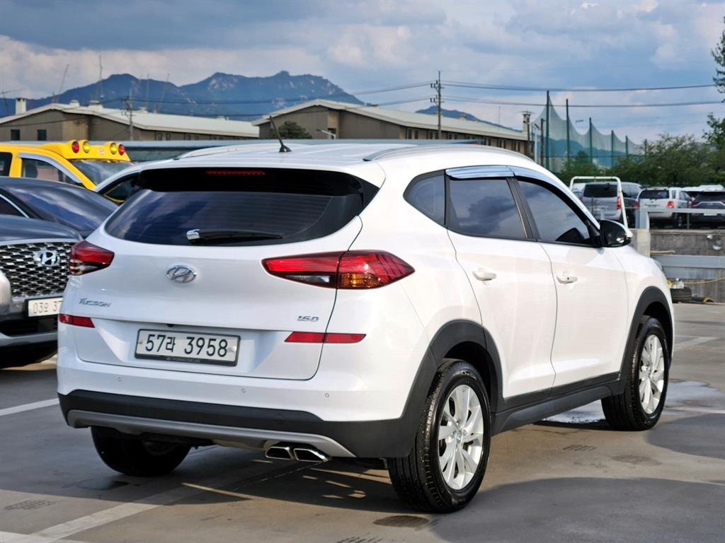 HYUNDAI Tucson - Vista 7