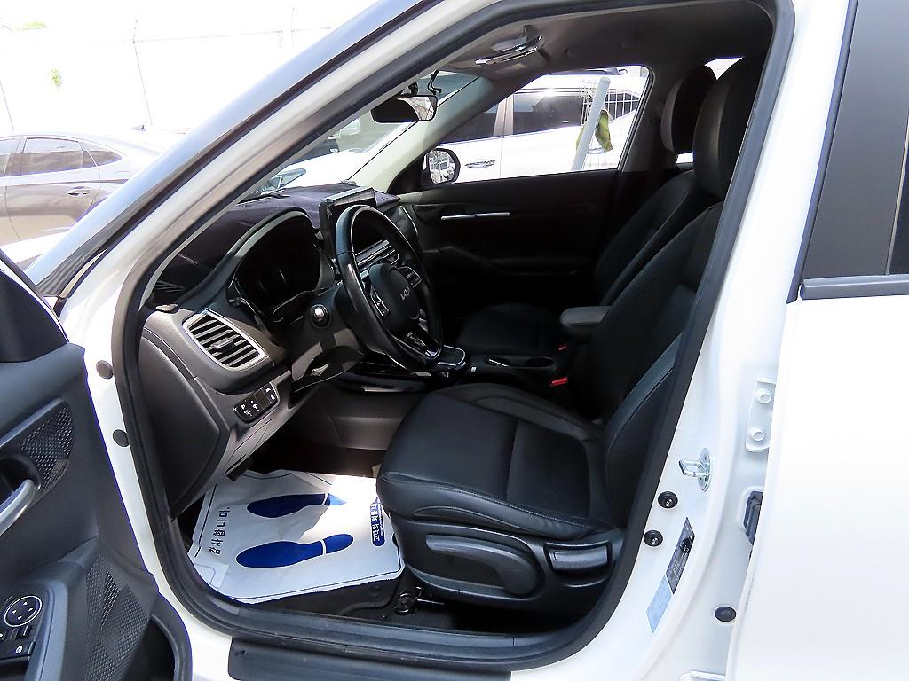 KIA Seltos - Vista 5
