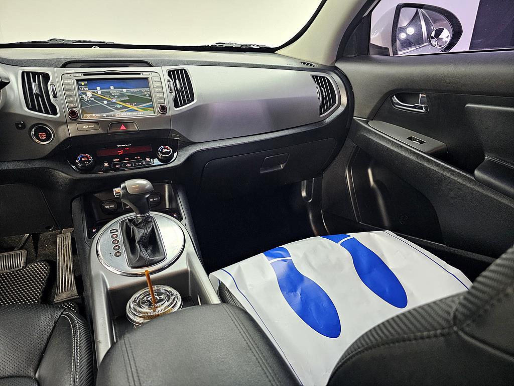 KIA Sportage - Vista 10