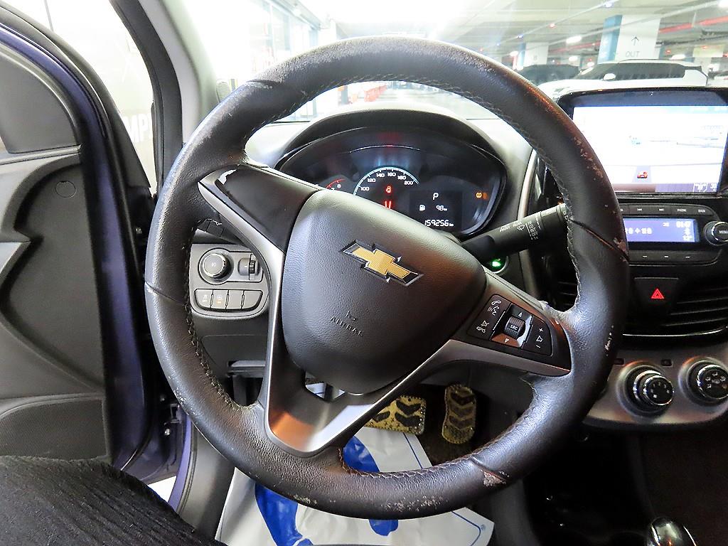 Chevrolet Spark - Vista 8