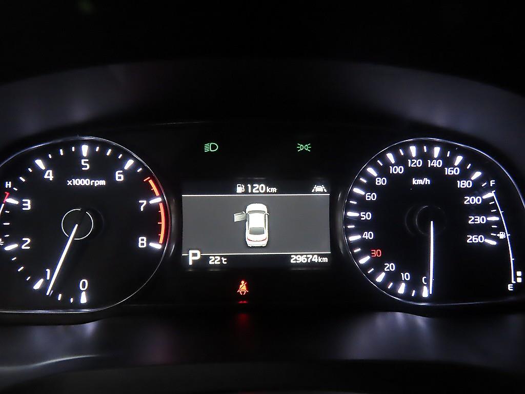 KIA K7 - Vista 9