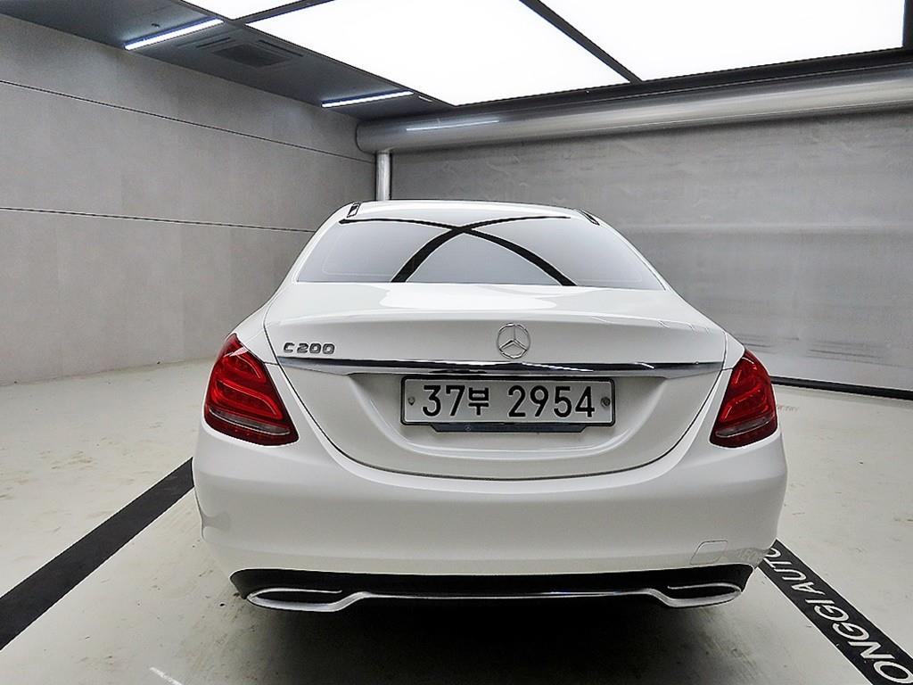 Mercedes Benz C Class - Vista 3