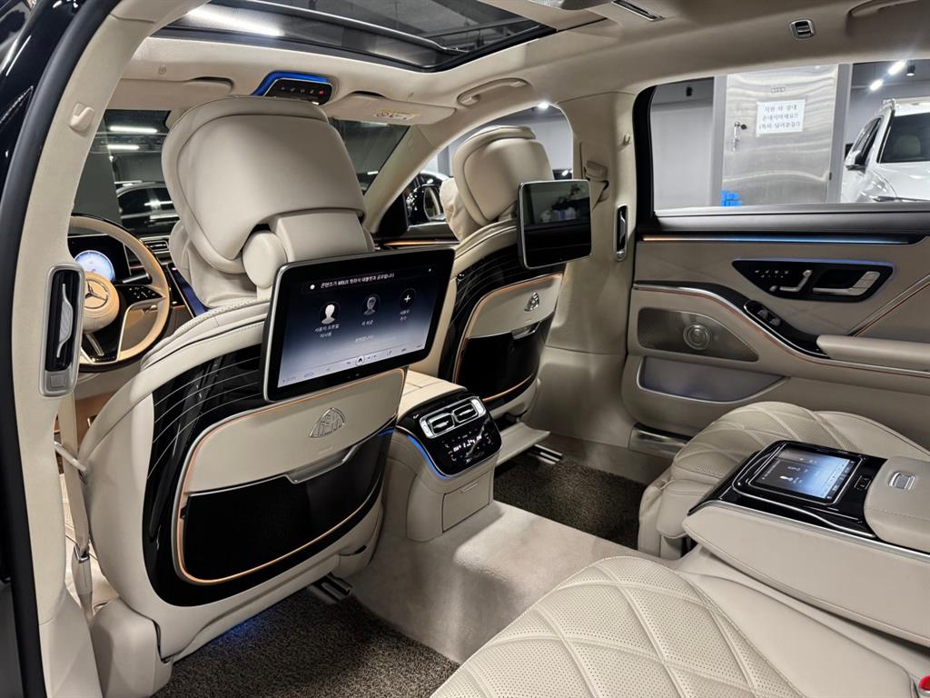 Mercedes Benz S Class - Vista 11