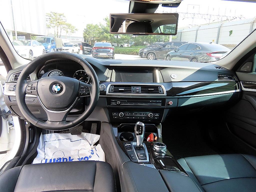 BMW 5 Series - Vista 7