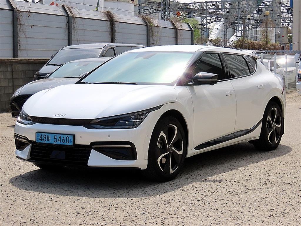 KIA EV6 - Vista 2