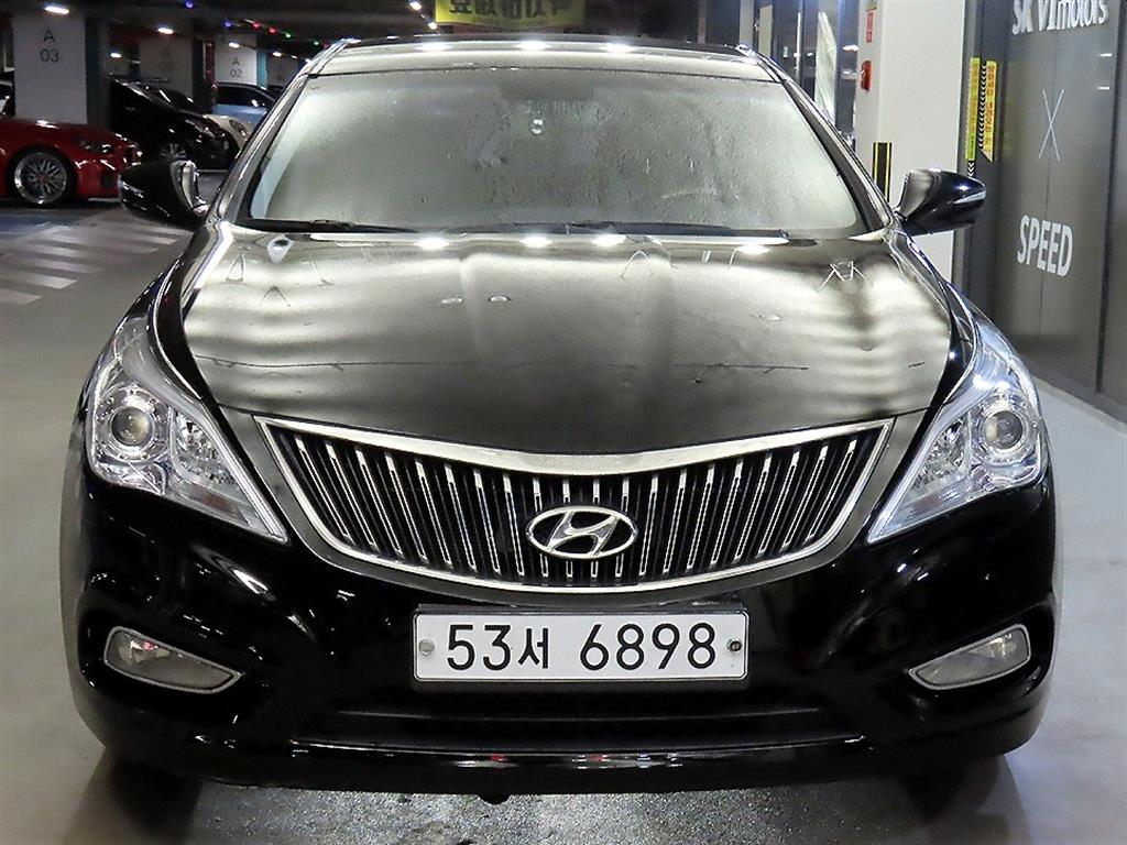 HYUNDAI Grandeur - Vista 2