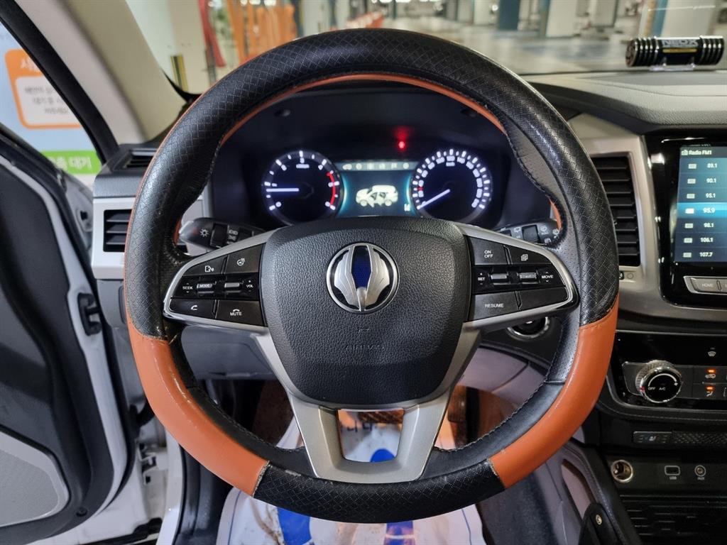 Ssangyong Rexton - Vista 10