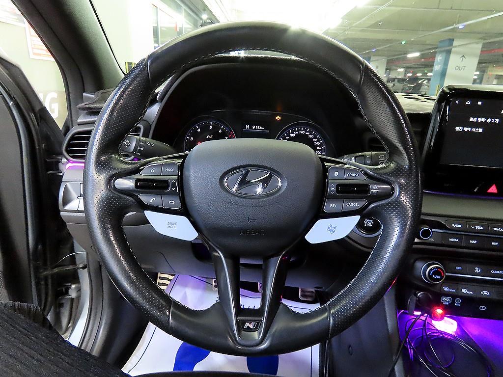 HYUNDAI Veloster - Vista 8