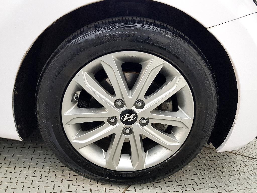 HYUNDAI Avante 2015 Blanco - Importación desde Corea - HF Imports Iquique - Foto 20