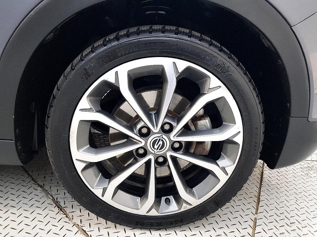 Ssangyong Tivoli 2017 Gris - Importación desde Corea - HF Imports Iquique - Foto 20