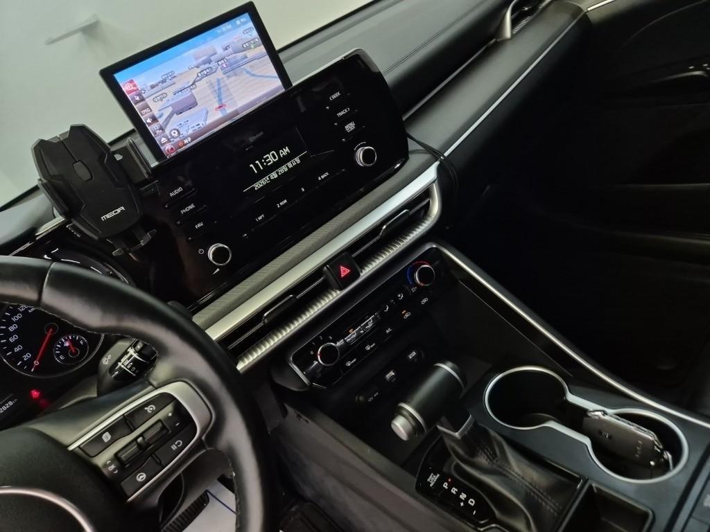 KIA K5 - Vista 10