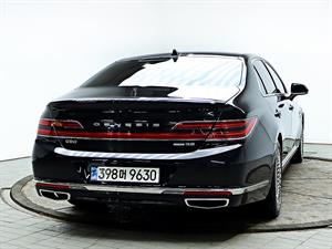 Genesis G90 - Vista 6