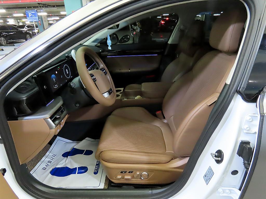 HYUNDAI Grandeur - Vista 6