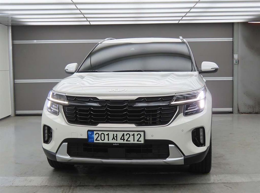 KIA Seltos - Vista 2