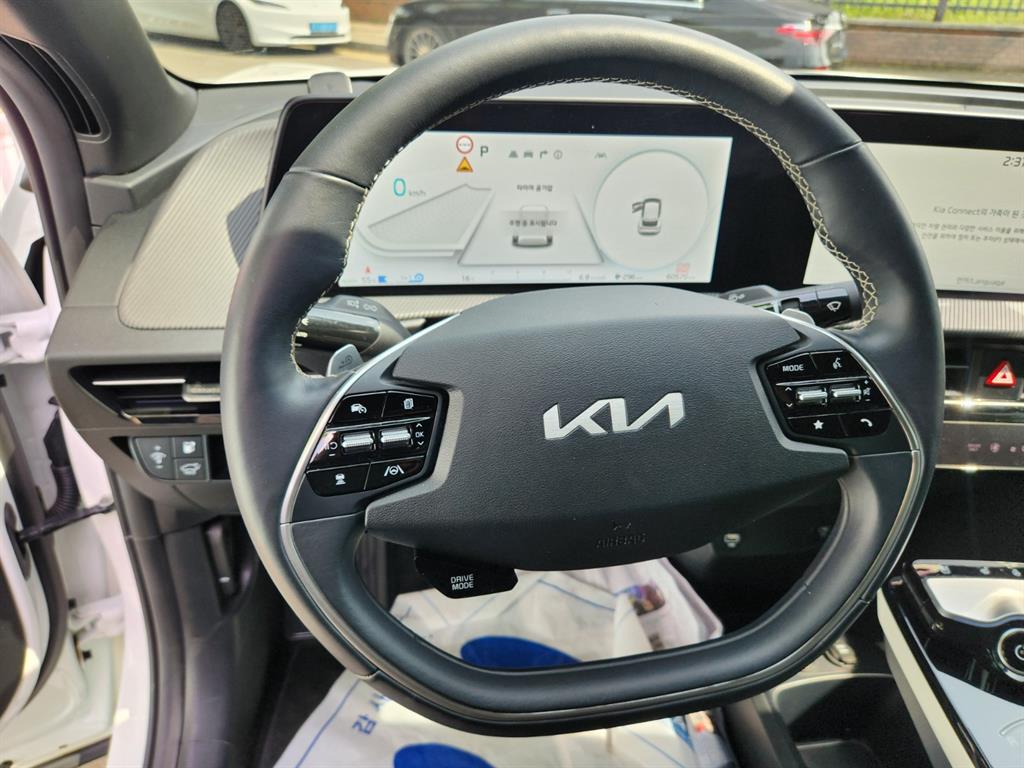 KIA EV6 2022 Blanco - Importación desde Corea - HF Imports Iquique - Foto 14