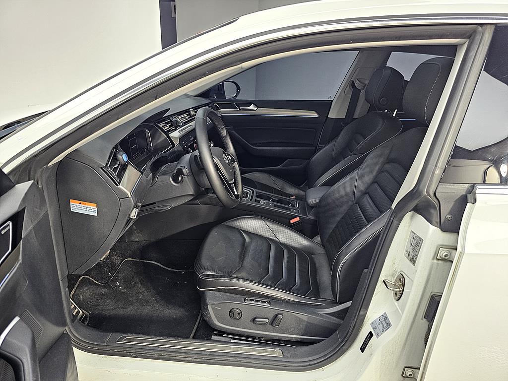 Volkswagen Arteon - Vista 7
