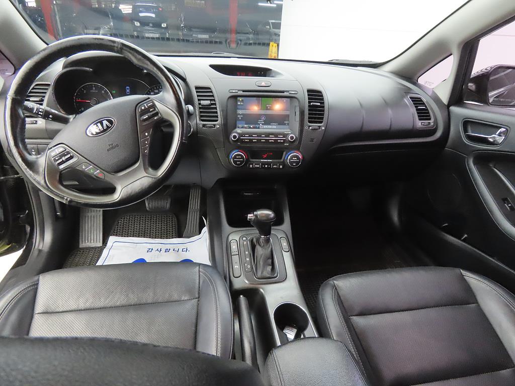 KIA K3 - Vista 7