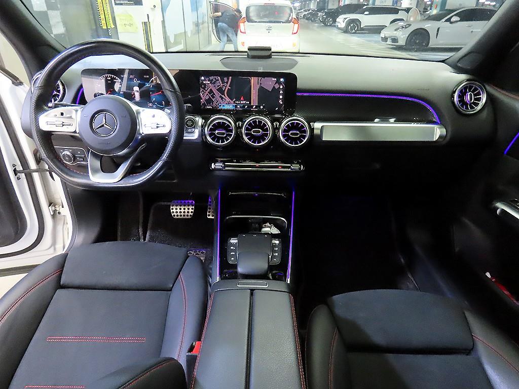 Mercedes Benz GLB Class - Vista 10