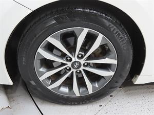 HYUNDAI Grandeur - Vista 10