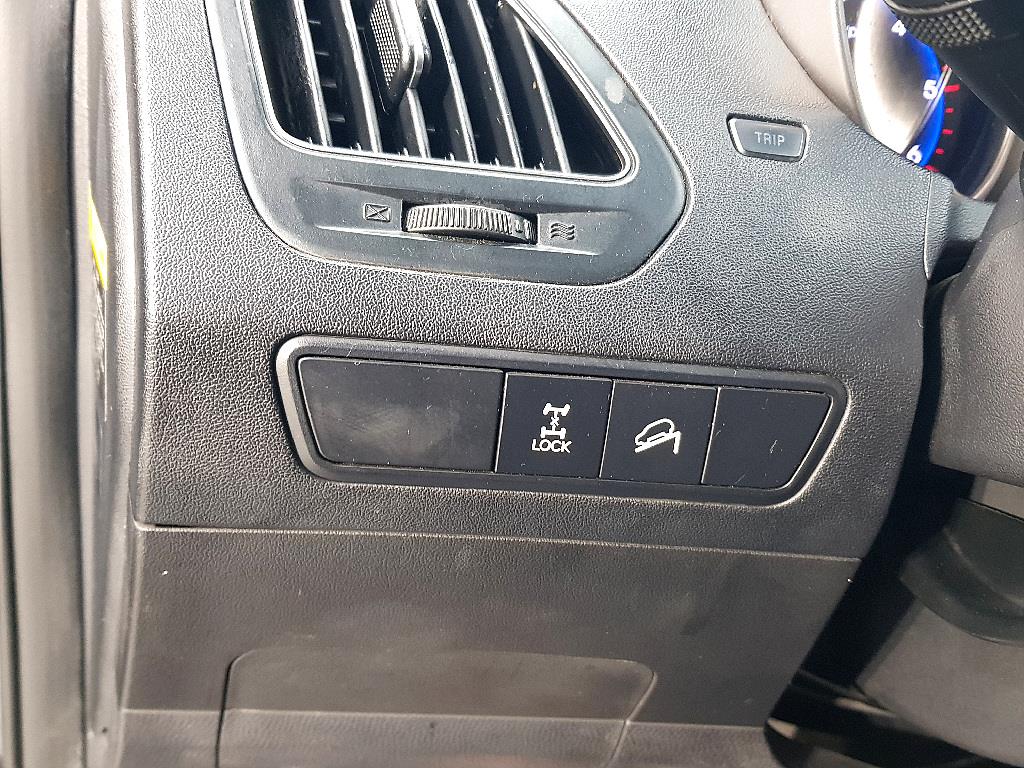 HYUNDAI Tucson - Vista 12