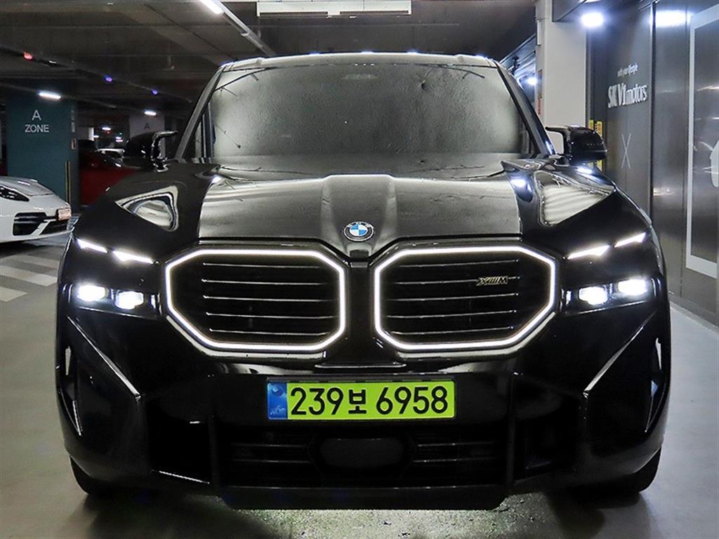 BMW XM - Vista 2